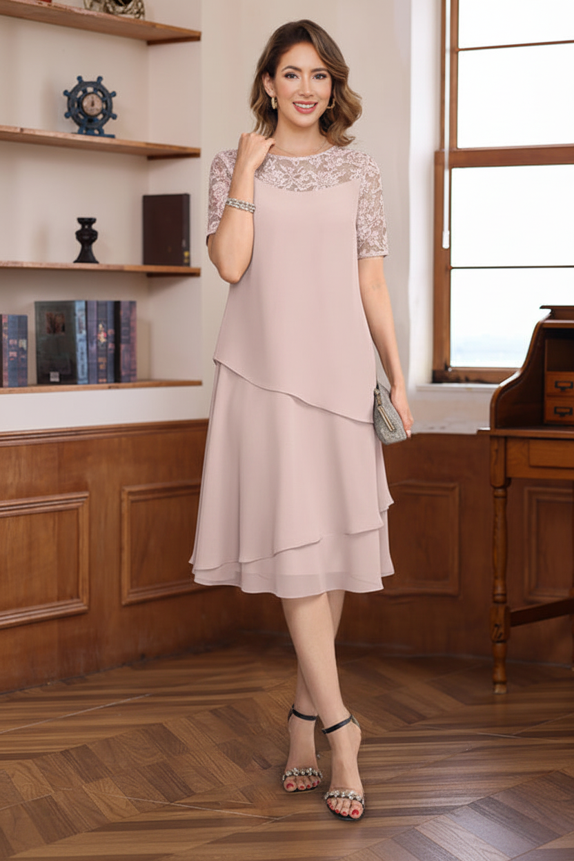 A-Line/Princess Jewel Neck Short Sleeves Knee-Length Mother of the Bride & Groom Dresses with Ruffles & Lace Appliques & Sequins