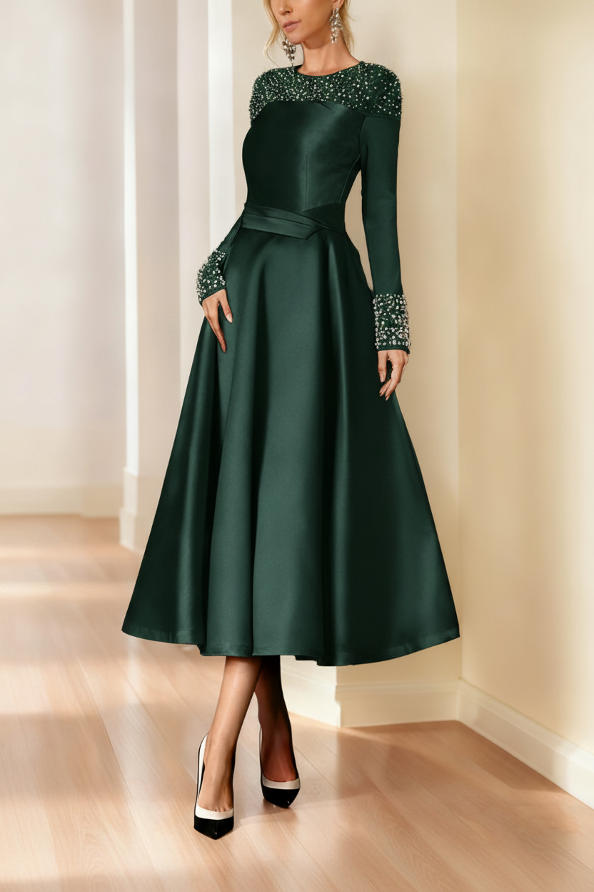 A-Line/Princess Long Sleeves Jewel Neck Mother of the Bride Dresses with Beading Tea-Length
