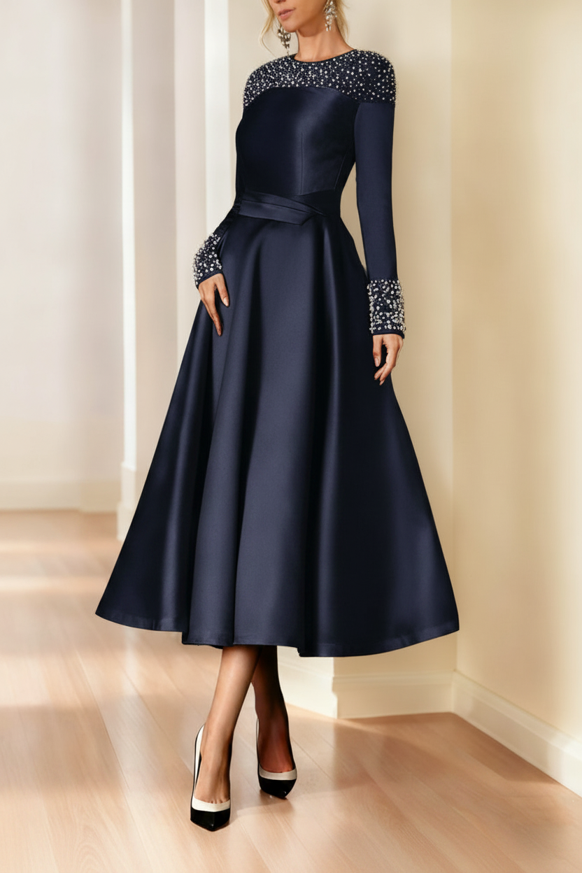 A-Line/Princess Long Sleeves Jewel Neck Mother of the Bride Dresses with Beading Tea-Length