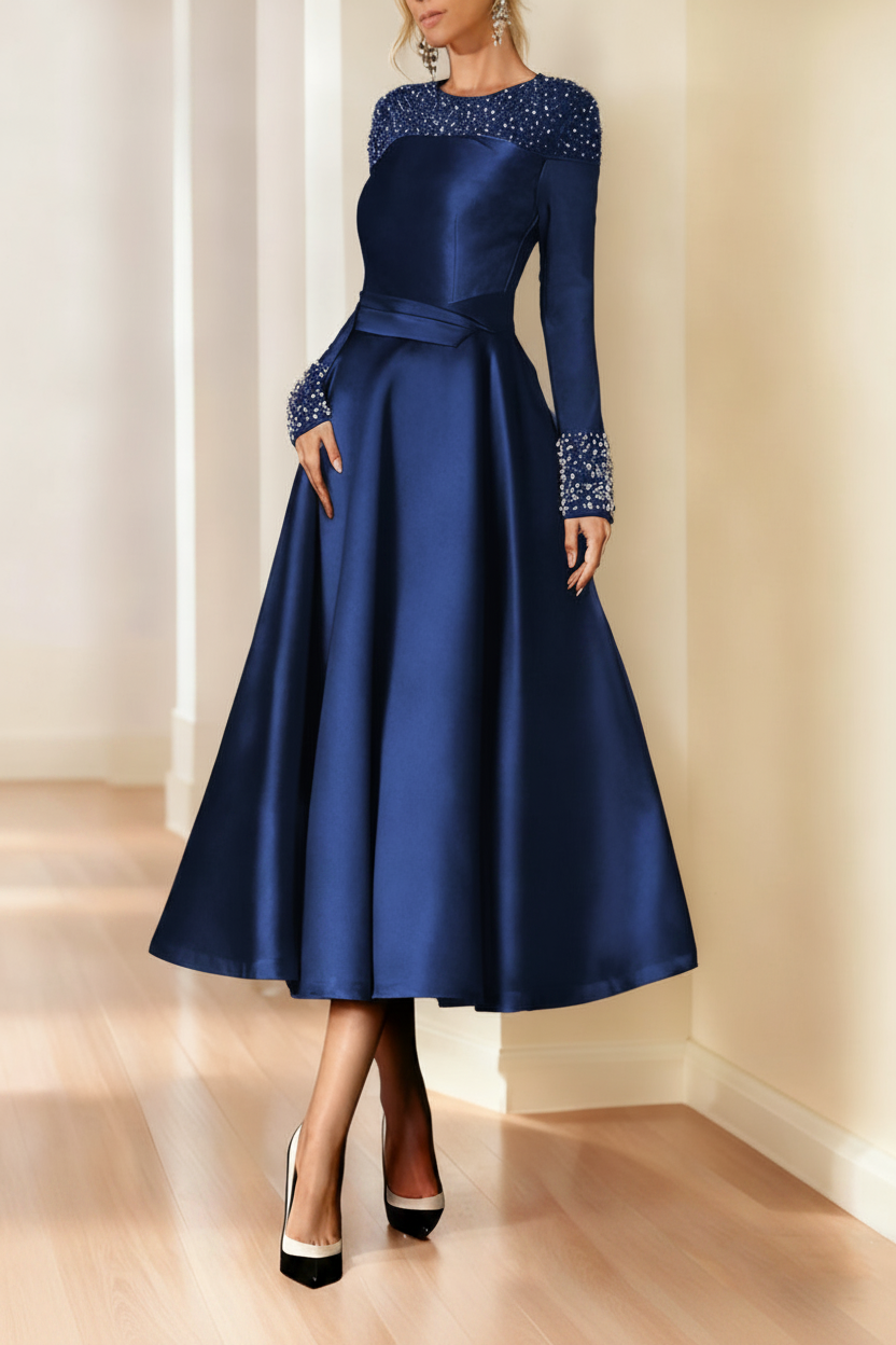 A-Line/Princess Long Sleeves Jewel Neck Mother of the Bride Dresses with Beading Tea-Length