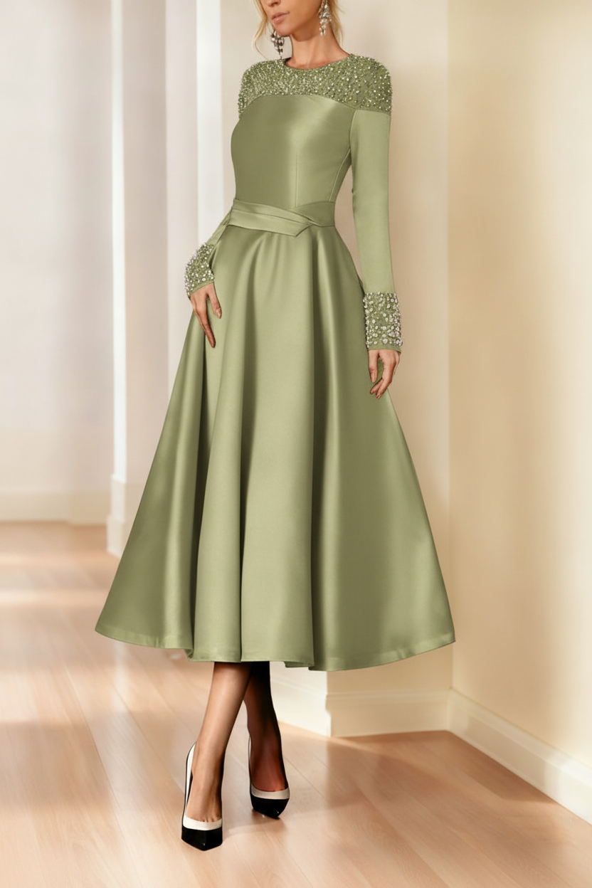 A-Line/Princess Long Sleeves Jewel Neck Mother of the Bride Dresses with Beading Tea-Length