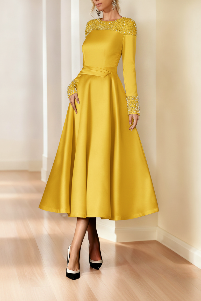 A-Line/Princess Long Sleeves Jewel Neck Mother of the Bride Dresses with Beading Tea-Length