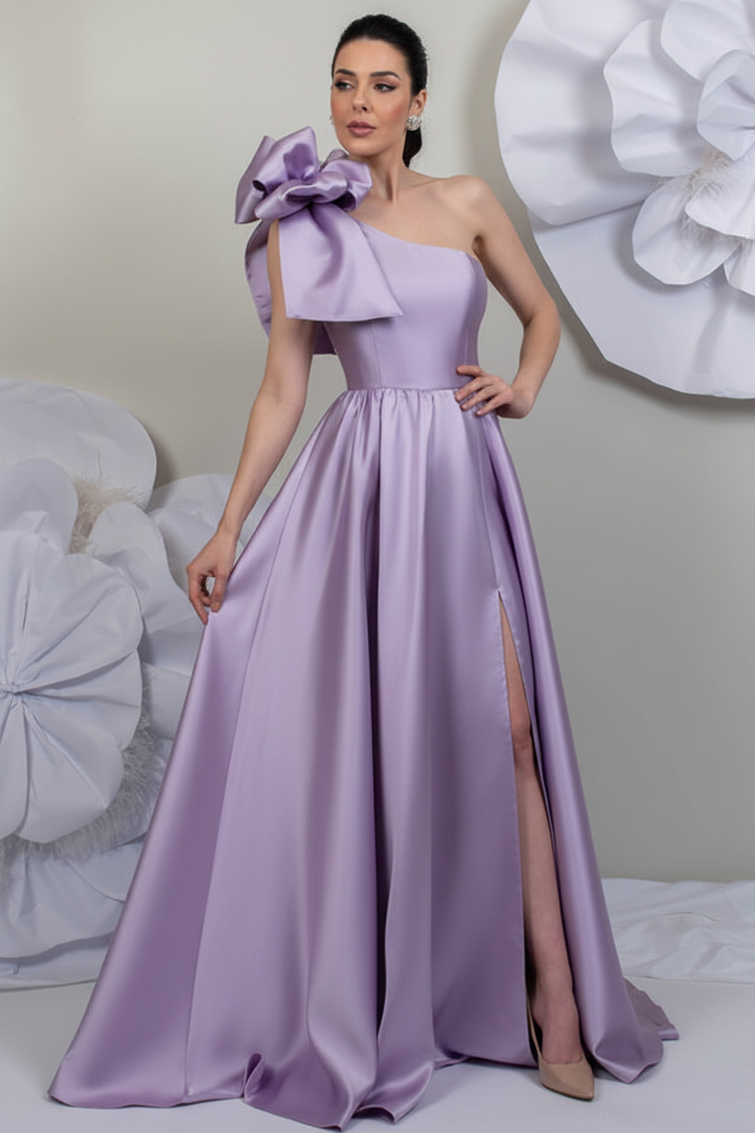 A-Line/Princess One-Shoulder Sleeveless Satin Mother of the Bride Dresses with Split Side