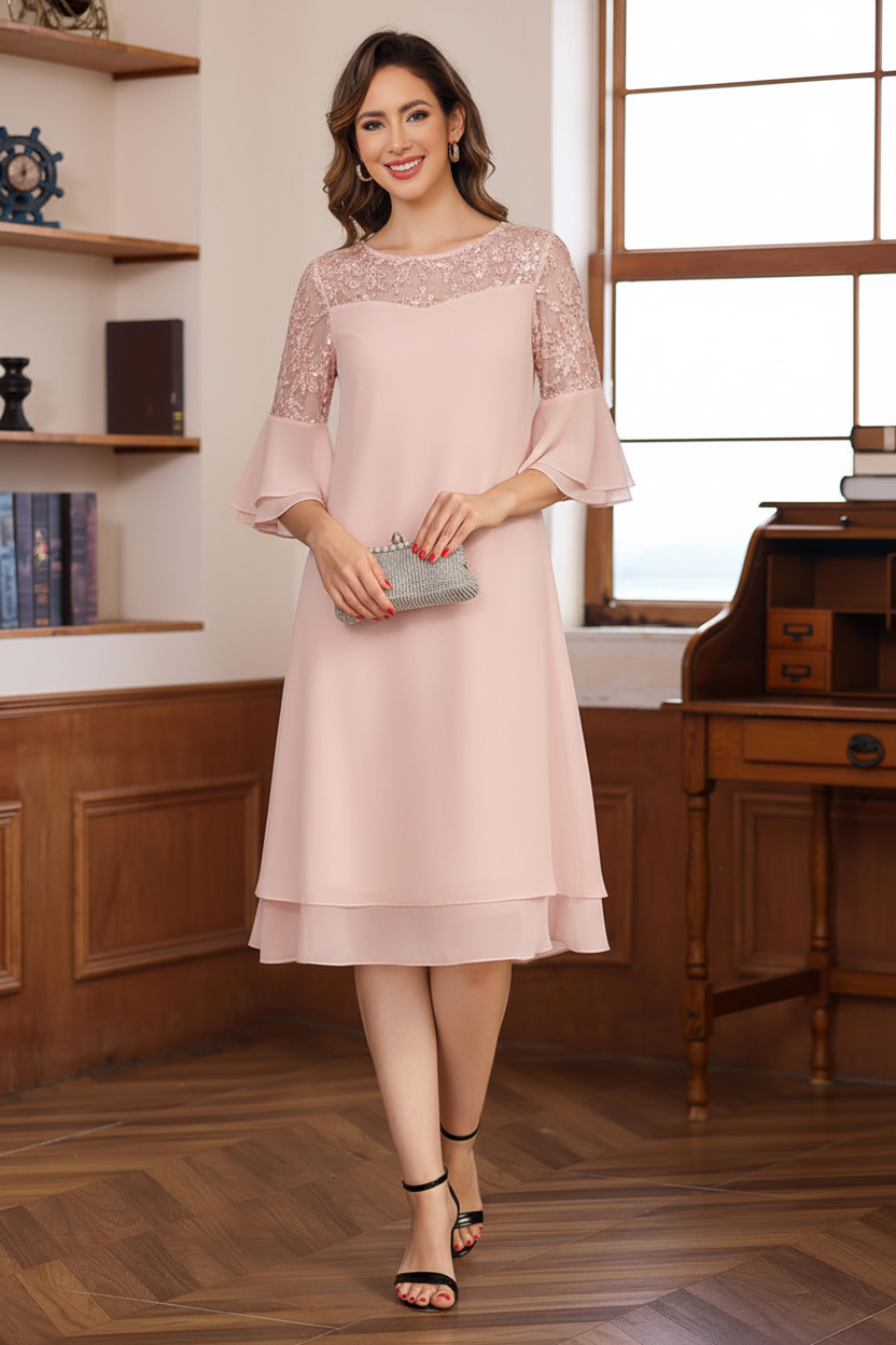 A-Line/Princess Round Neck 1/2 Sleeves Knee Length Mother of the Bride & Groom Dresses with Lace Appliques & Ruffles