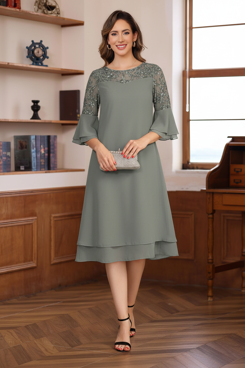 A-Line/Princess Round Neck 1/2 Sleeves Knee Length Mother of the Bride & Groom Dresses with Lace Appliques & Ruffles