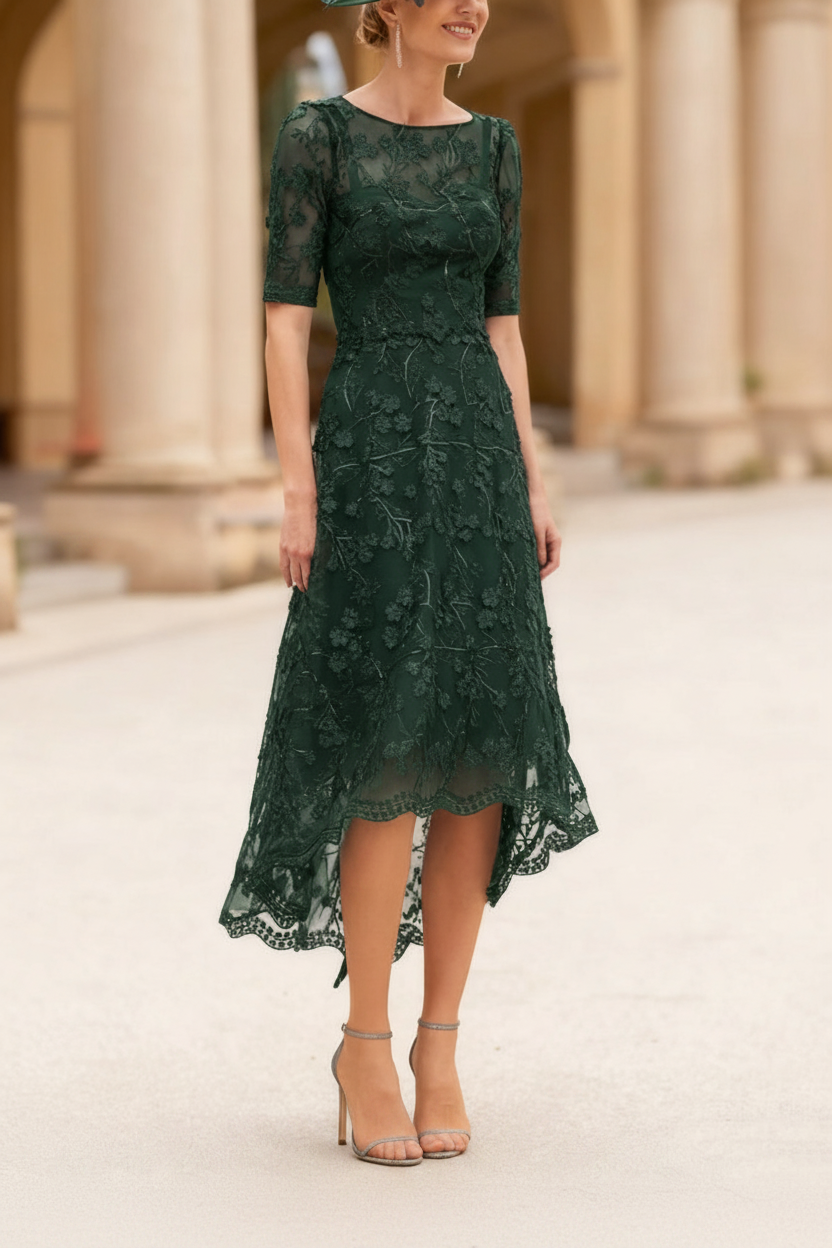 A-Line/Princess Scoop Lace Mother of the Bride Dresses Tea-Length Half Sleeves Cocktail Dresses