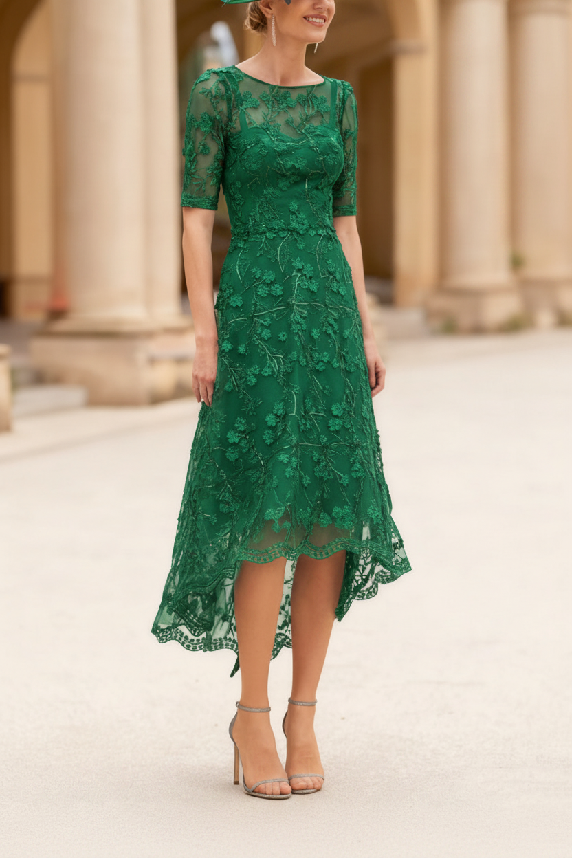 A-Line/Princess Scoop Lace Mother of the Bride Dresses Tea-Length Half Sleeves Cocktail Dresses