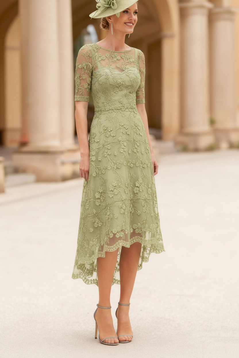 A-Line/Princess Scoop Lace Mother of the Bride Dresses Tea-Length Half Sleeves Cocktail Dresses