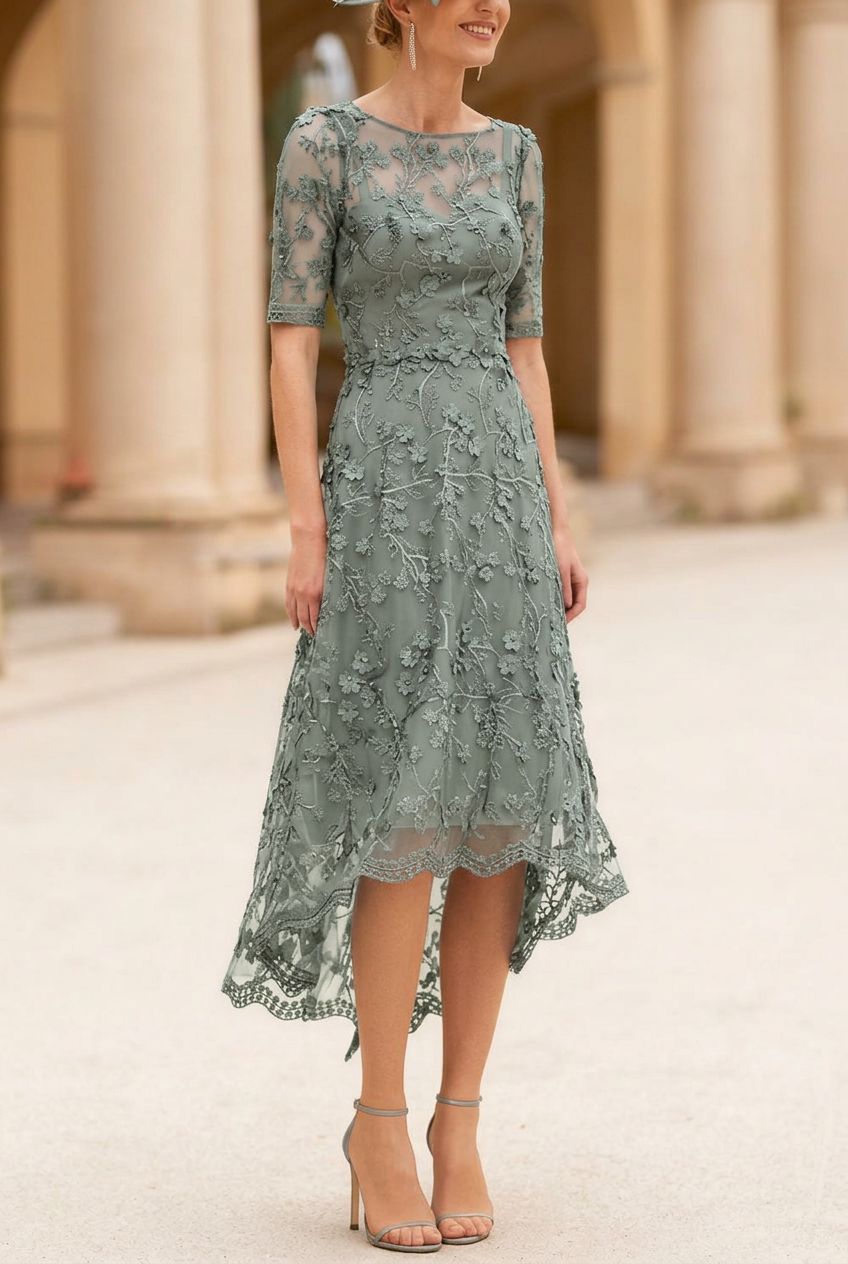 A-Line/Princess Scoop Lace Mother of the Bride Dresses Tea-Length Half Sleeves Cocktail Dresses