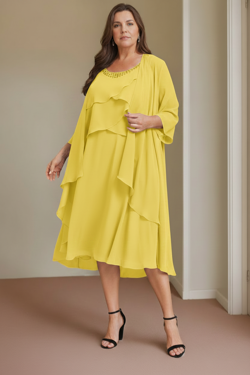 A-Line/Princess Scoop Sleeveless Knee-Length Plus Size Mother of the Bride Dresses with Beading