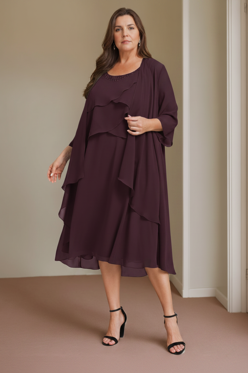 A-Line/Princess Scoop Sleeveless Knee-Length Plus Size Mother of the Bride Dresses with Beading