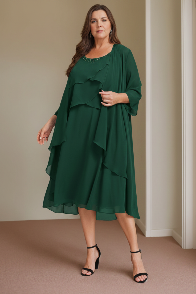 A-Line/Princess Scoop Sleeveless Knee-Length Plus Size Mother of the Bride Dresses with Beading