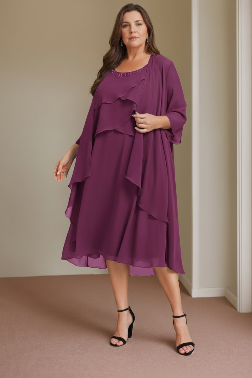 A-Line/Princess Scoop Sleeveless Knee-Length Plus Size Mother of the Bride Dresses with Beading
