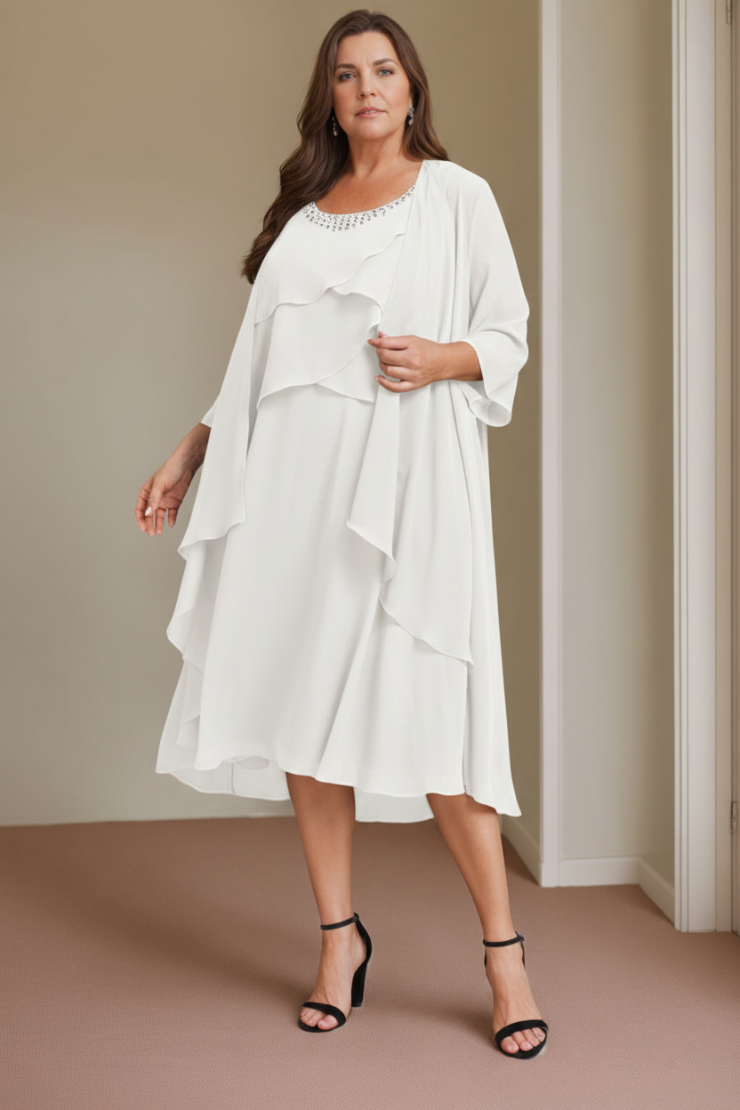 A-Line/Princess Scoop Sleeveless Knee-Length Plus Size Mother of the Bride Dresses with Beading