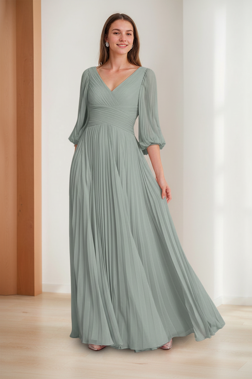 A-Line/Princess V-Neck 3/4 Sleeves Pleated Chiffon Chic Mother of the Bride & Groom Dresses