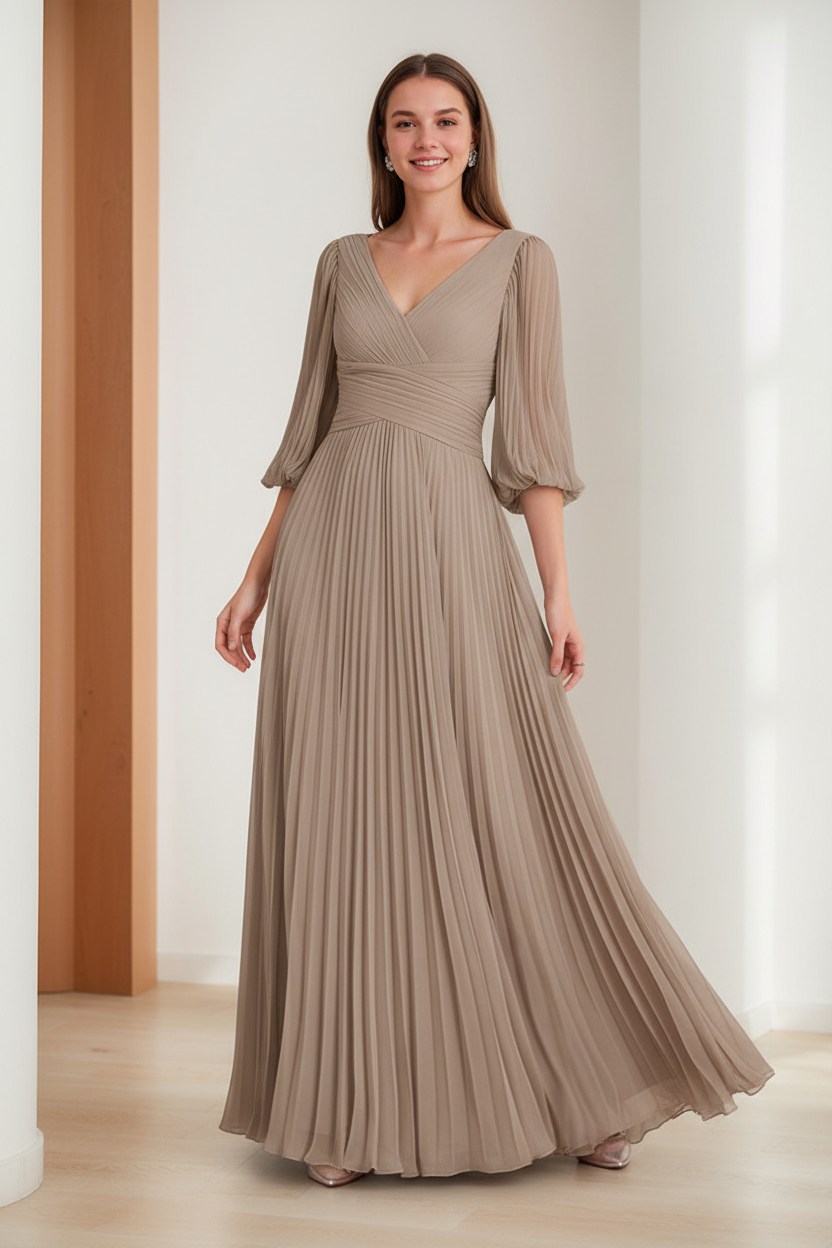 A-Line/Princess V-Neck 3/4 Sleeves Pleated Chiffon Chic Mother of the Bride & Groom Dresses