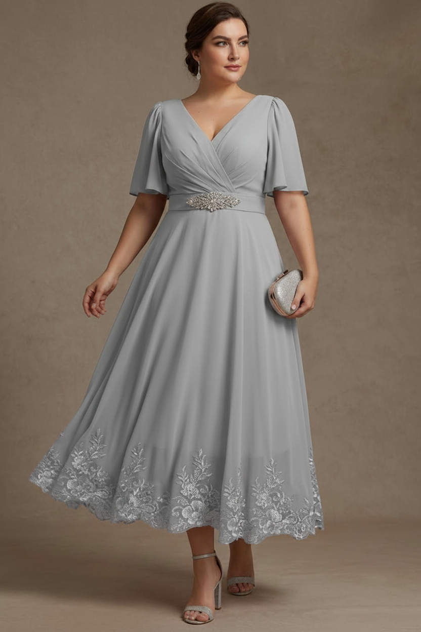 A-Line/Princess V Neck Plus Size Mother of the Bride Dresses Short Sleeves Chiffon Lace Tea Length with Sash