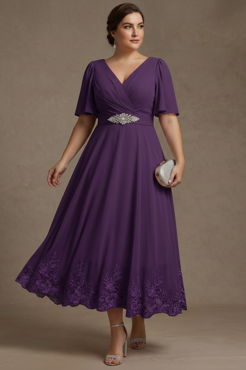 A-Line/Princess V Neck Plus Size Mother of the Bride Dresses Short Sleeves Chiffon Lace Tea Length with Sash