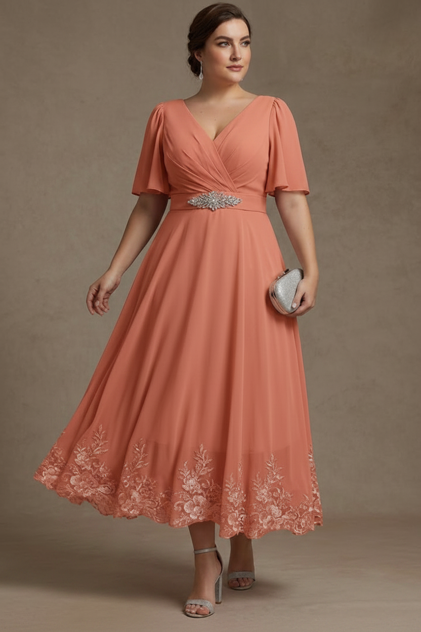 A-Line/Princess V Neck Plus Size Mother of the Bride Dresses Short Sleeves Chiffon Lace Tea Length with Sash