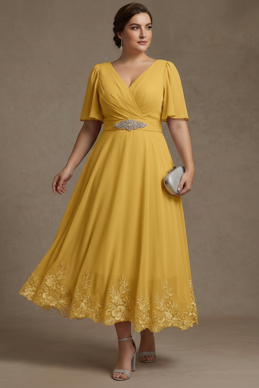 A-Line/Princess V Neck Plus Size Mother of the Bride Dresses Short Sleeves Chiffon Lace Tea Length with Sash