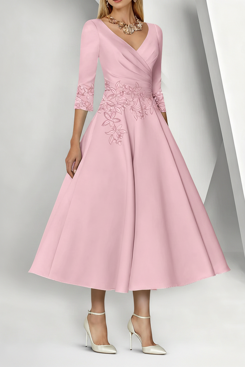 A-Line/Princess V-Neck Satin Mother of the Bride Dresses 3/4 Sleeves Pleated Lace Tea-Length