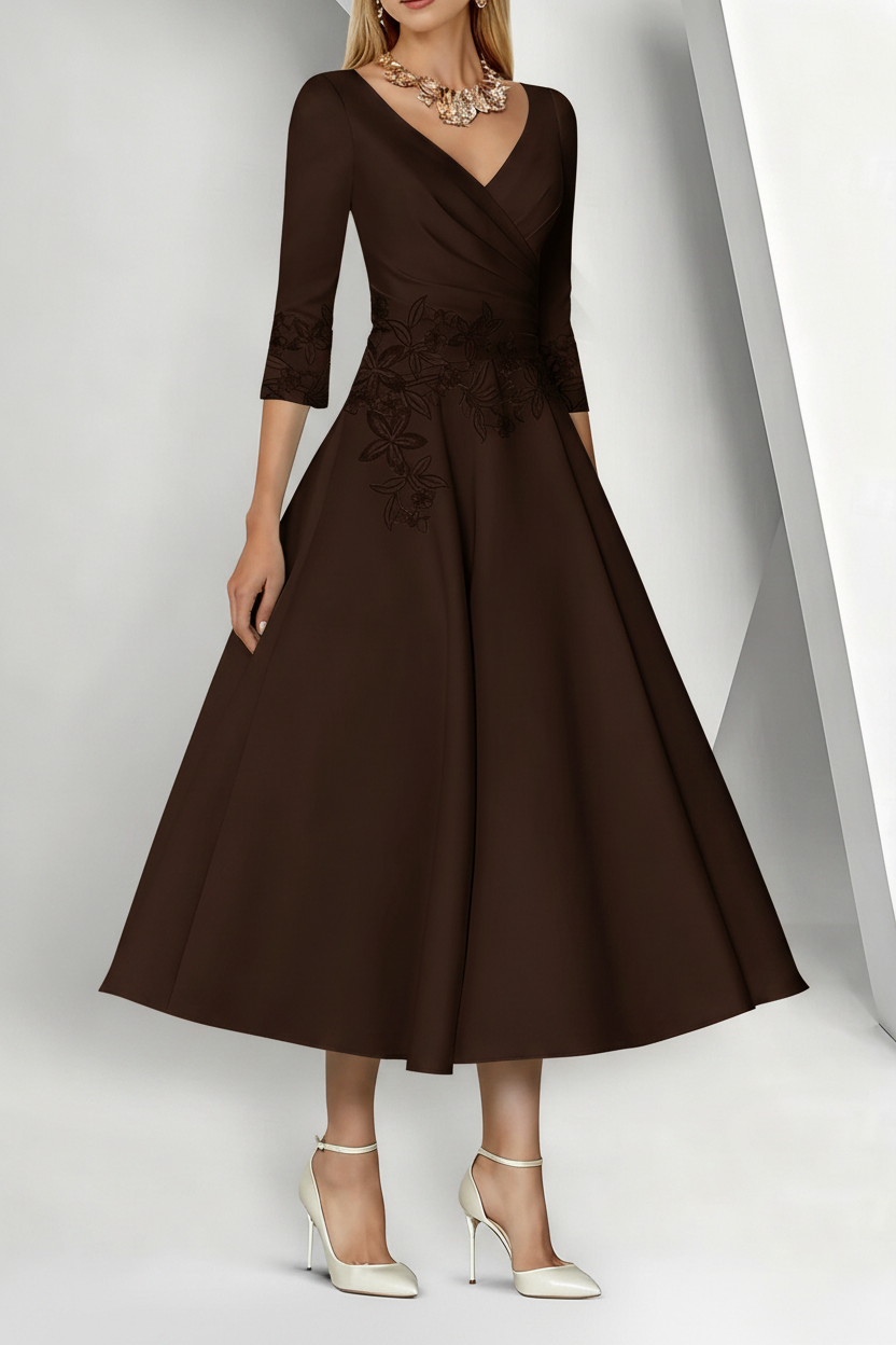 A-Line/Princess V-Neck Satin Mother of the Bride Dresses 3/4 Sleeves Pleated Lace Tea-Length