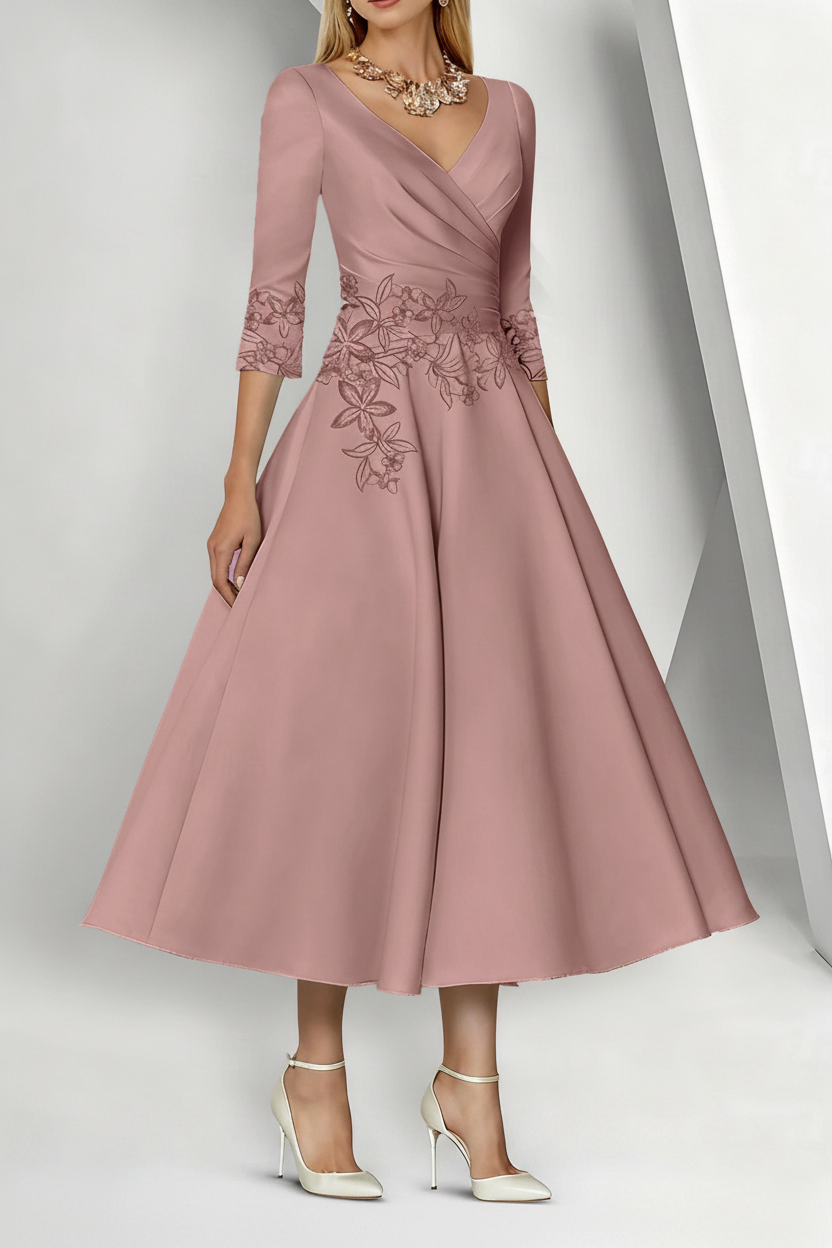 A-Line/Princess V-Neck Satin Mother of the Bride Dresses 3/4 Sleeves Pleated Lace Tea-Length