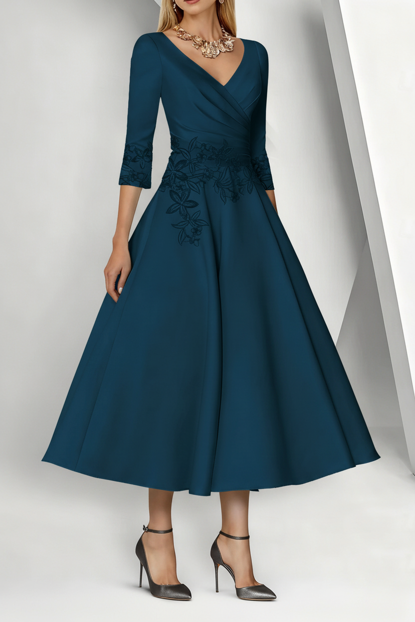 A-Line/Princess V-Neck Satin Mother of the Bride Dresses 3/4 Sleeves Pleated Lace Tea-Length