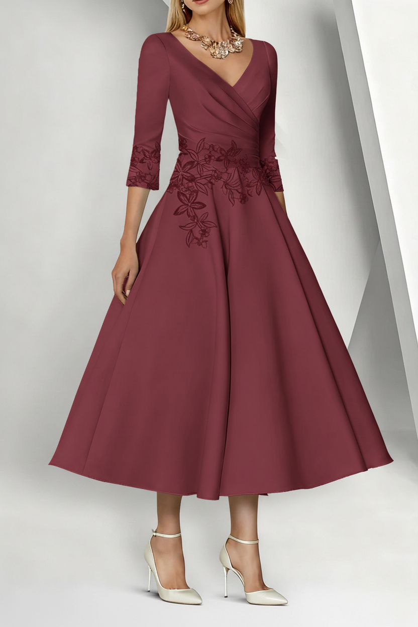 A-Line/Princess V-Neck Satin Mother of the Bride Dresses 3/4 Sleeves Pleated Lace Tea-Length