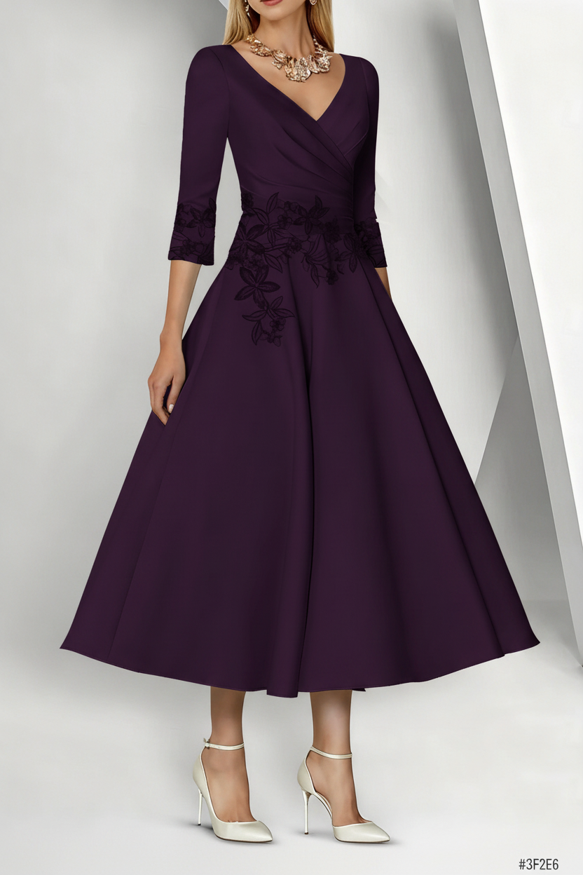 A-Line/Princess V-Neck Satin Mother of the Bride Dresses 3/4 Sleeves Pleated Lace Tea-Length