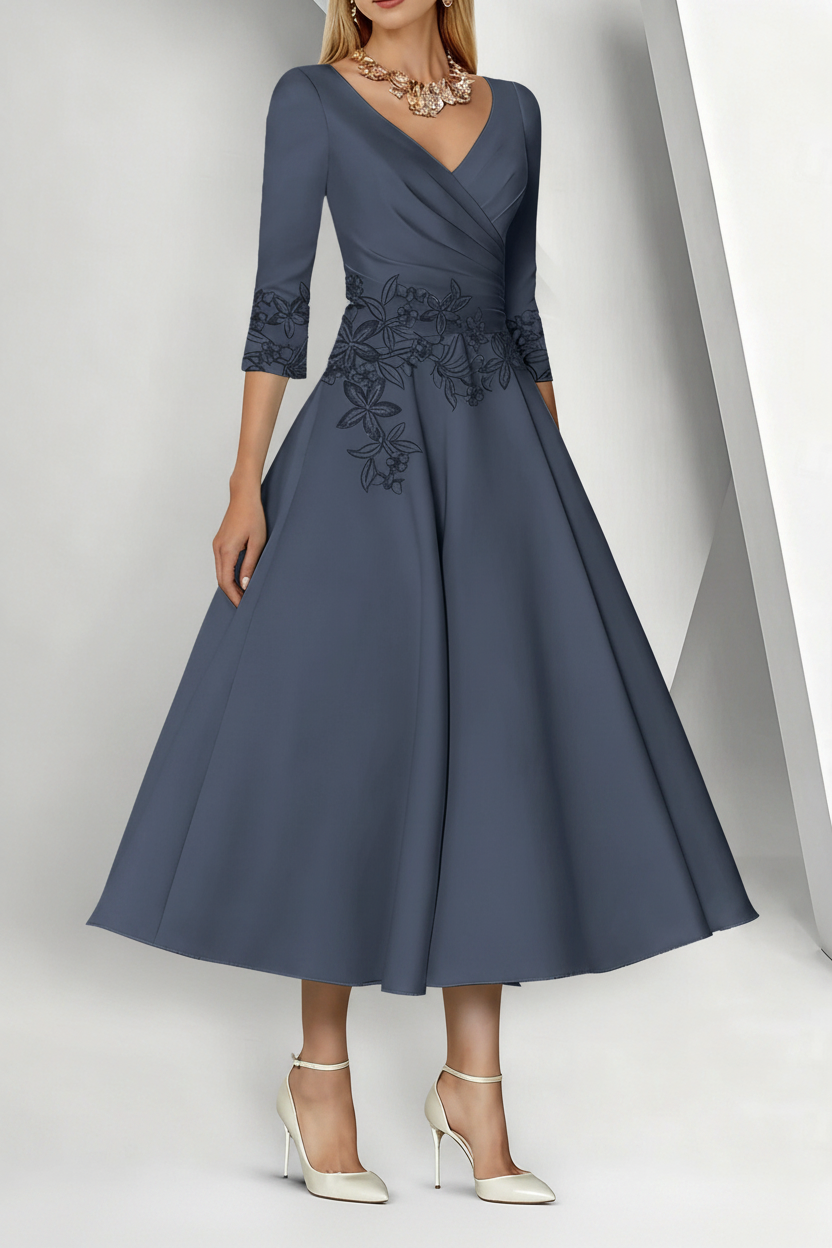 A-Line/Princess V-Neck Satin Mother of the Bride Dresses 3/4 Sleeves Pleated Lace Tea-Length