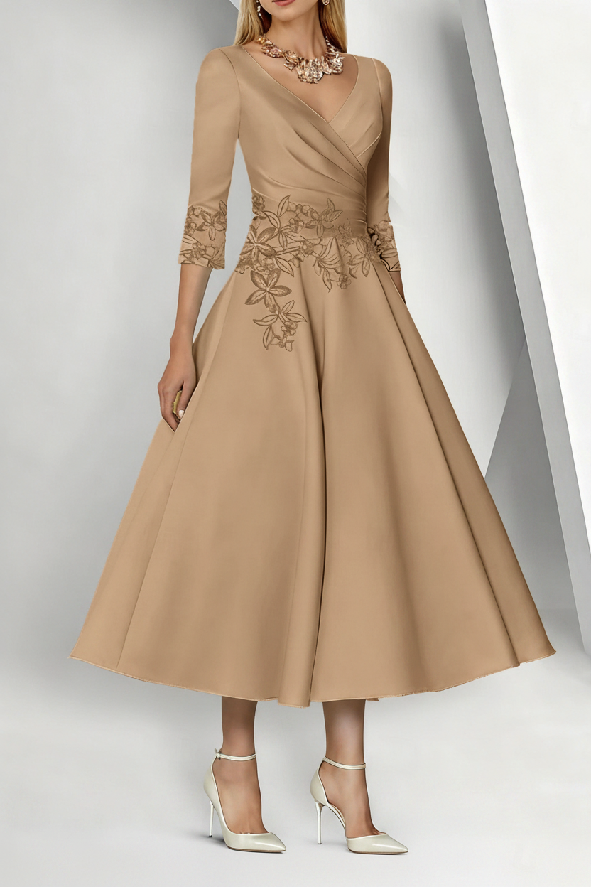 A-Line/Princess V-Neck Satin Mother of the Bride Dresses 3/4 Sleeves Pleated Lace Tea-Length