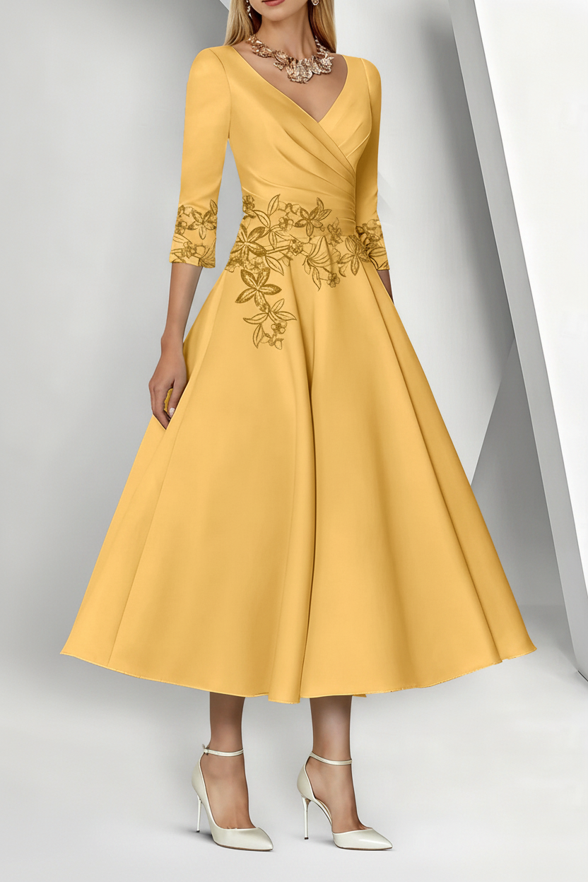 A-Line/Princess V-Neck Satin Mother of the Bride Dresses 3/4 Sleeves Pleated Lace Tea-Length
