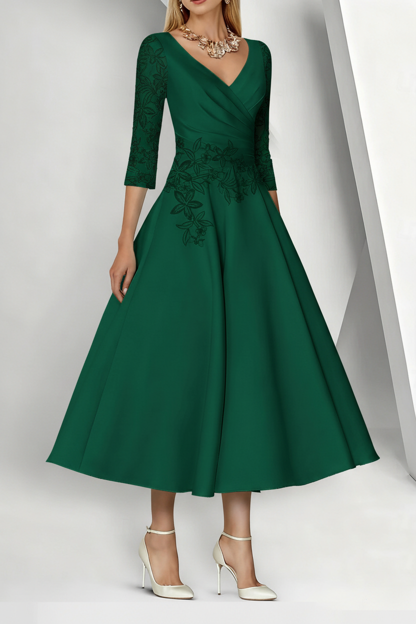 A-Line/Princess V-Neck Satin Mother of the Bride Dresses 3/4 Sleeves Pleated Lace Tea-Length