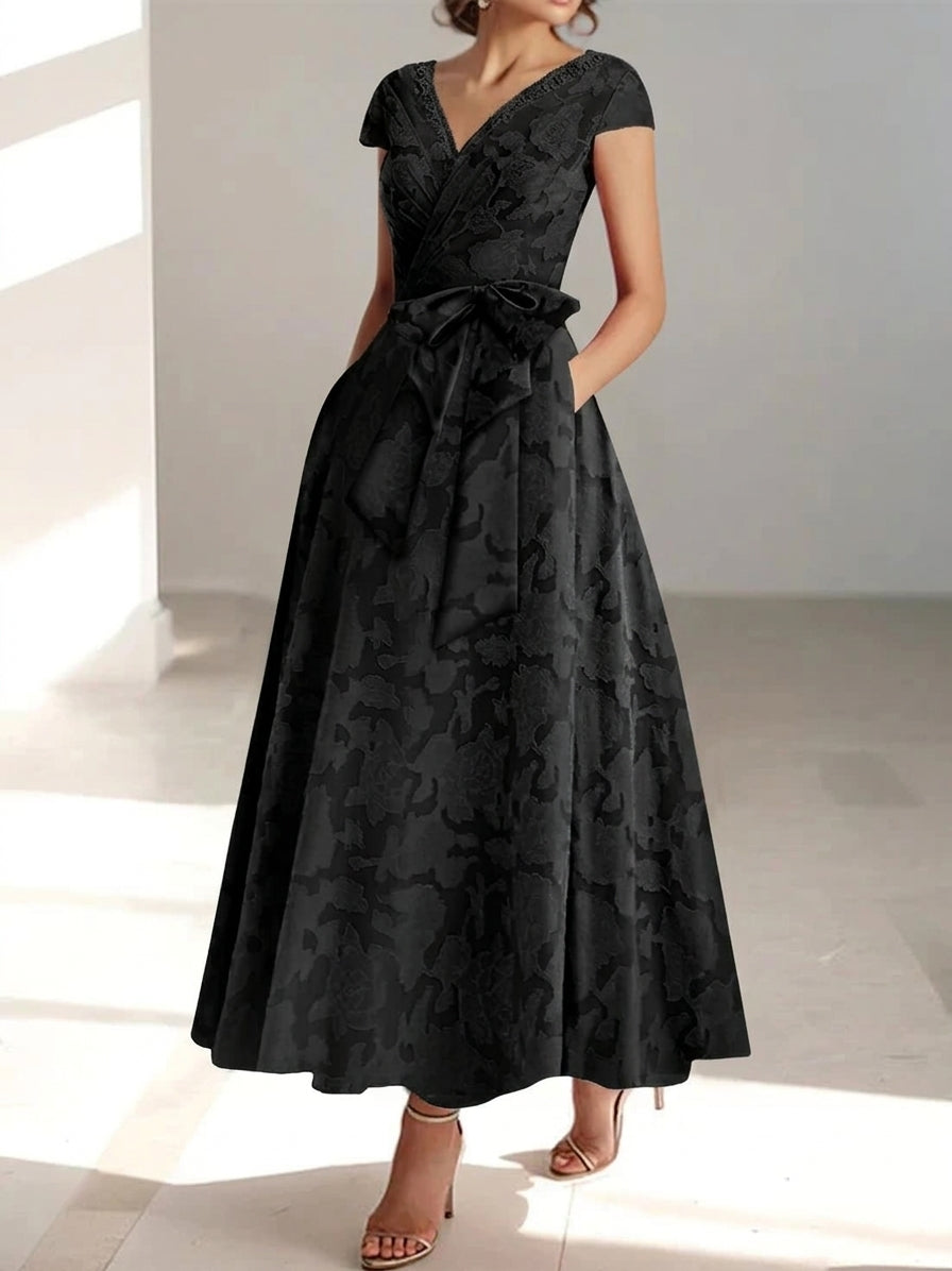 A-Line/Princess V-Neck Short Sleeves Ankle-Length Rose Lace Applique Mother of the Bride Dresses With Pockets & Ruffles