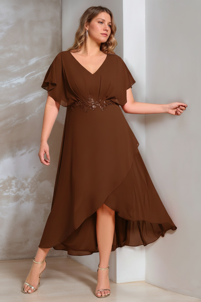 A-Line/Princess V-Neck Short Sleeves Asymmetrical Plus Size Mother Of The Bride Dresses with Appliques