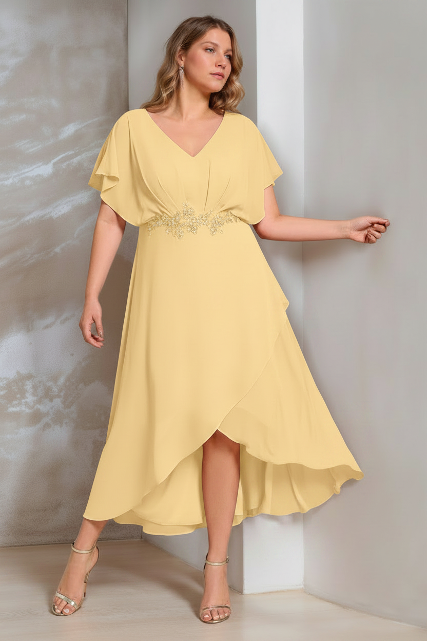 A-Line/Princess V-Neck Short Sleeves Asymmetrical Plus Size Mother Of The Bride Dresses with Appliques