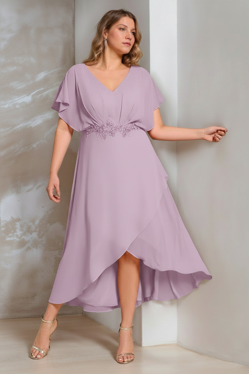 A-Line/Princess V-Neck Short Sleeves Asymmetrical Plus Size Mother Of The Bride Dresses with Appliques