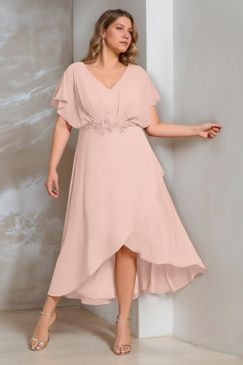 A-Line/Princess V-Neck Short Sleeves Asymmetrical Plus Size Mother Of The Bride Dresses with Appliques