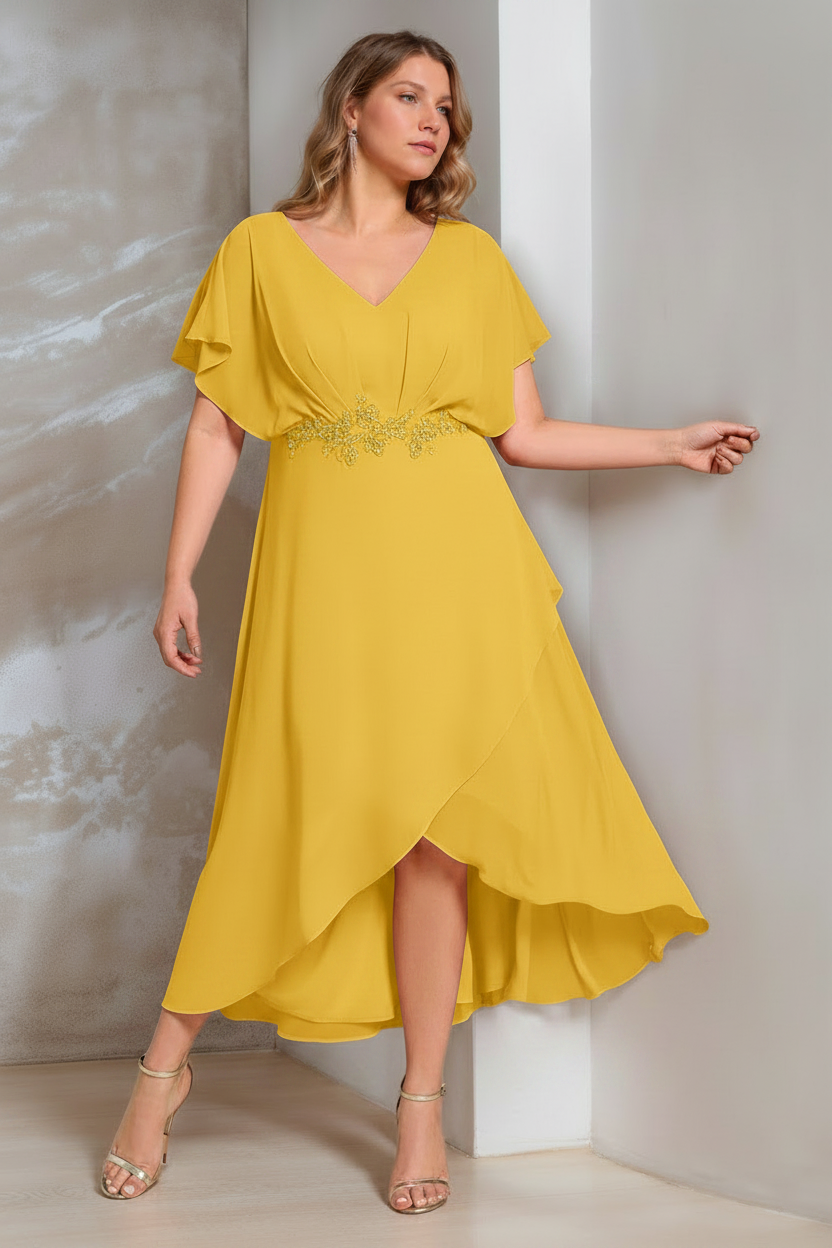 A-Line/Princess V-Neck Short Sleeves Asymmetrical Plus Size Mother Of The Bride Dresses with Appliques