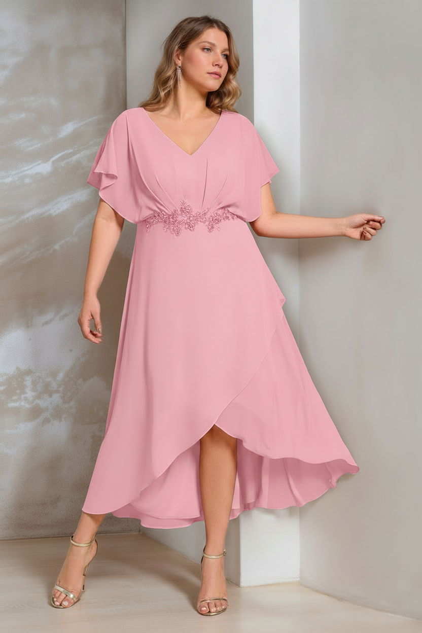 A-Line/Princess V-Neck Short Sleeves Asymmetrical Plus Size Mother Of The Bride Dresses with Appliques