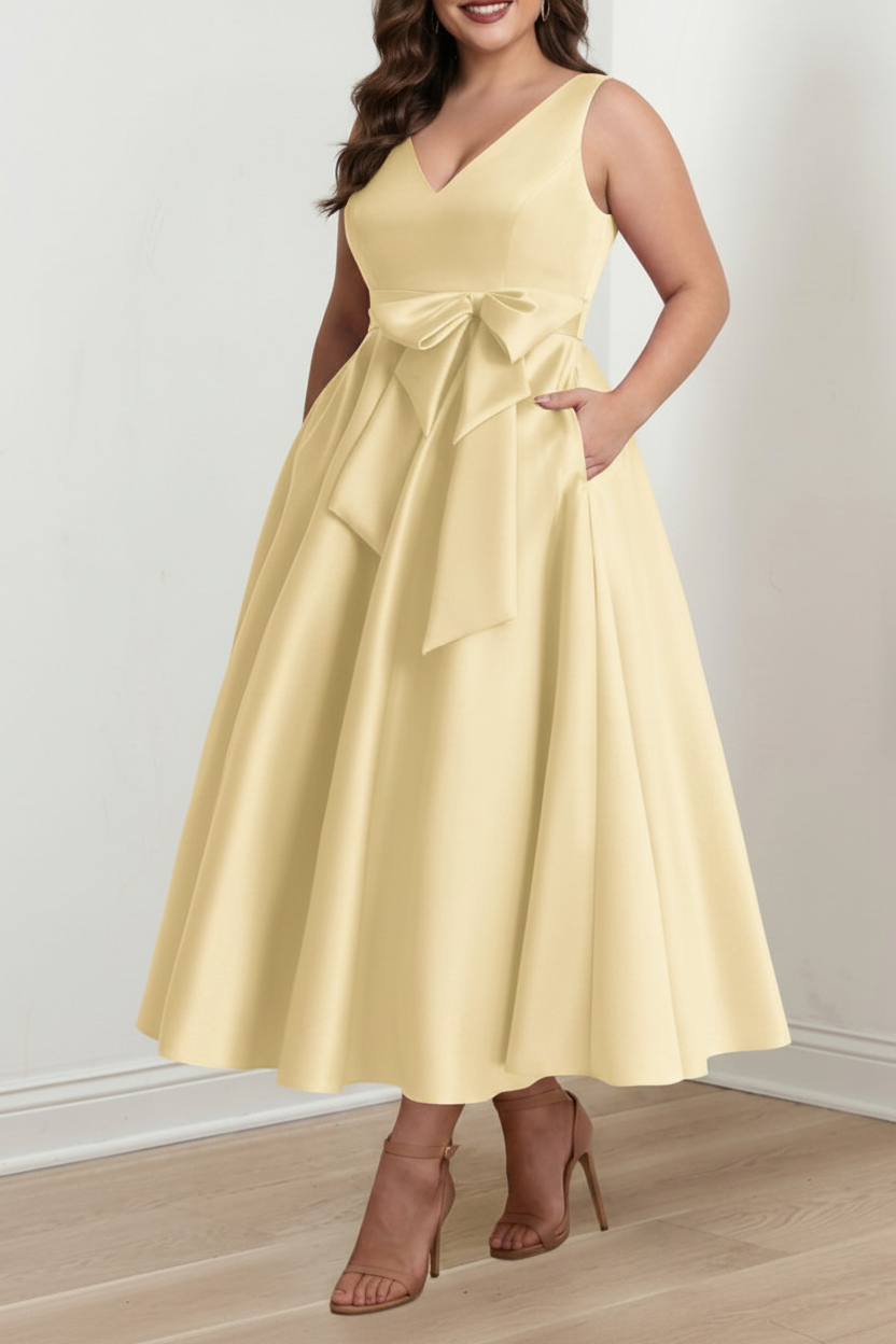 A-Line/Princess V-Neck Sleeveless Ankle-Length Plus Size Mother of the Bride Dresses with Pockets & Ruffles