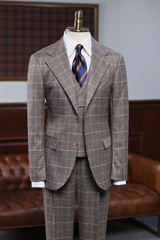 Affordable Coffee Plaid Three Pieces Men’s Business Suit