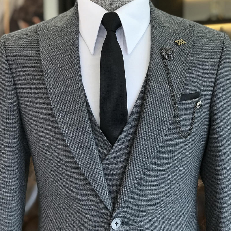 Alvin Classic Gray Peaked Lapel Three-Piece Men's Business Suit