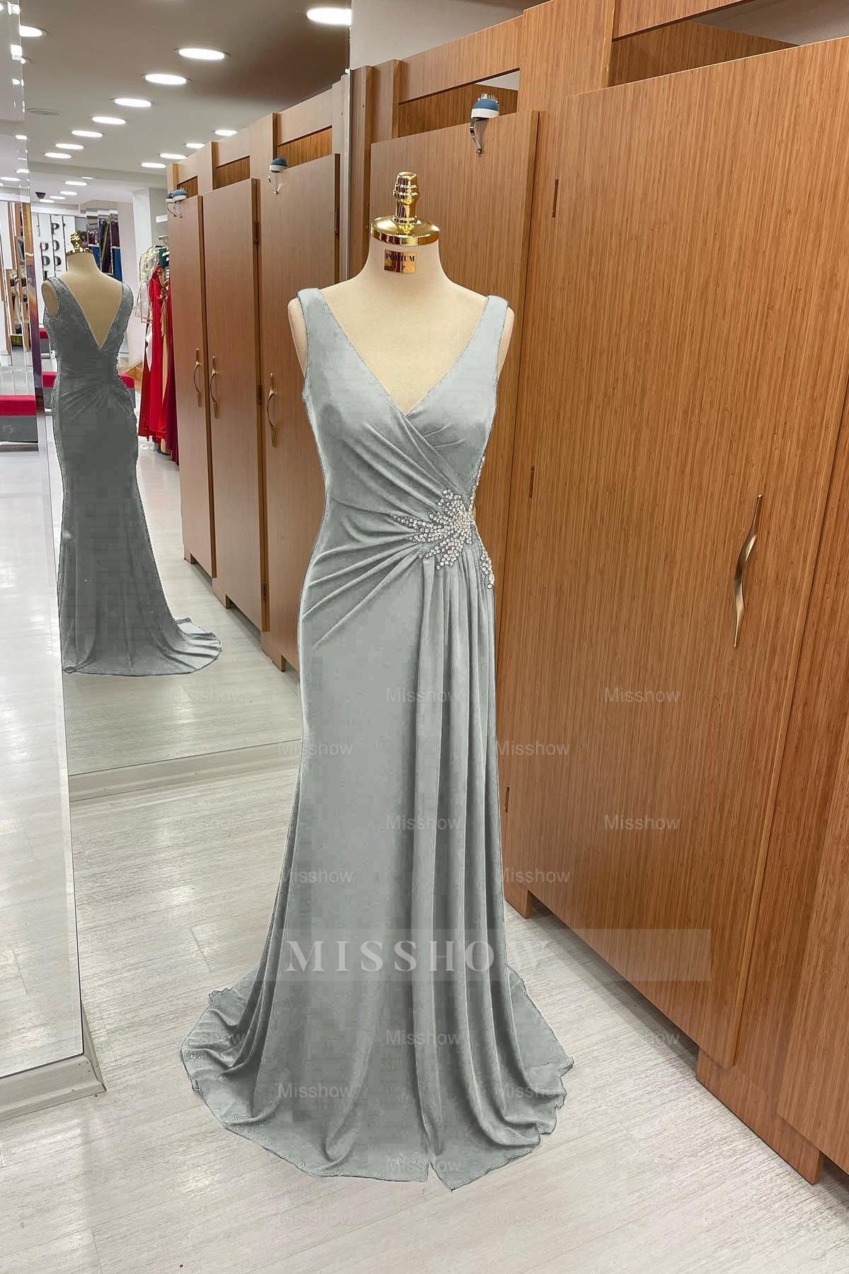 Amazing Dark Navy Straps V Neck Pleated Formal Dress With Rhinestone