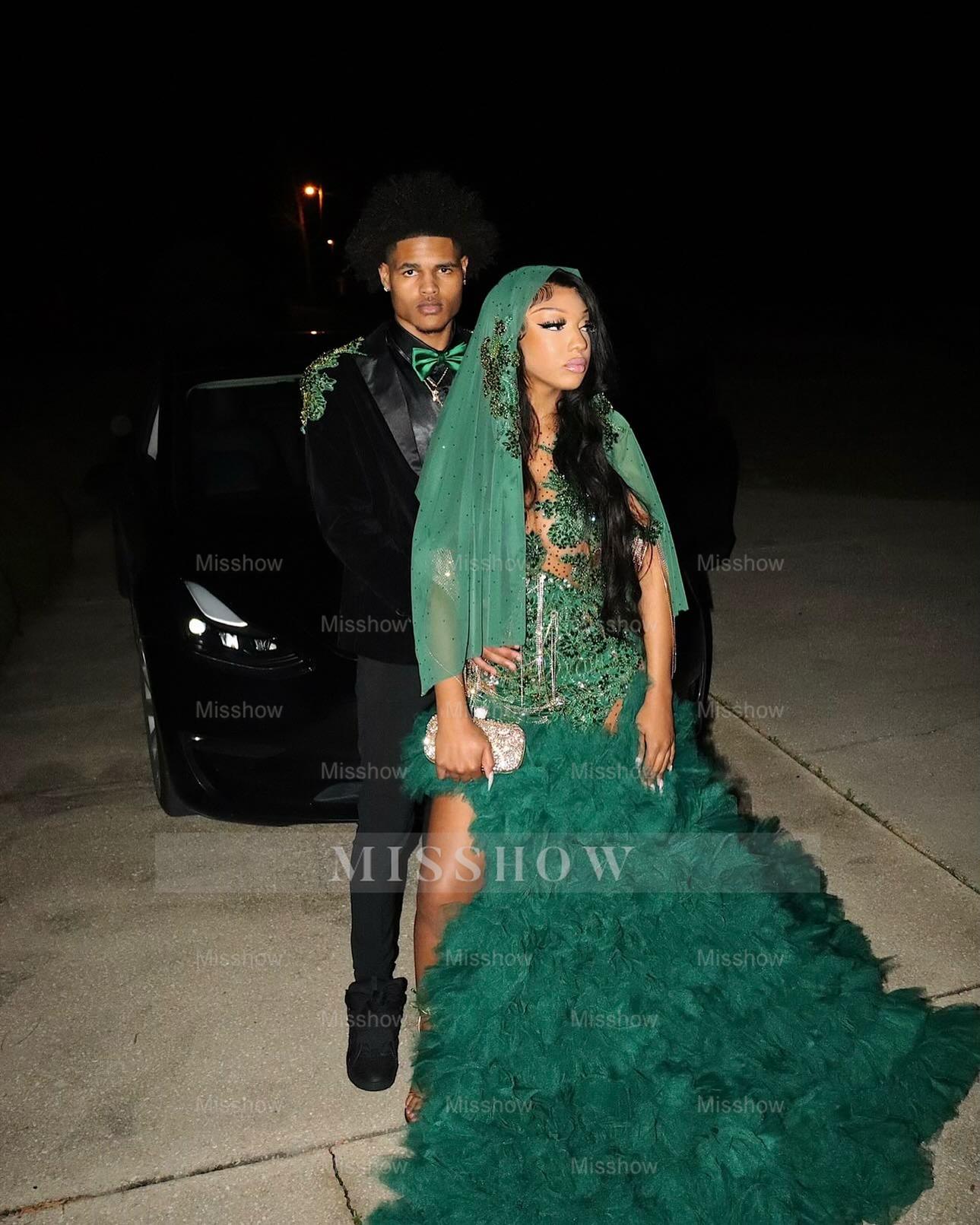 Amazing Long Emerald Beaded Sleeveless Prom Dress with Slit and Veil