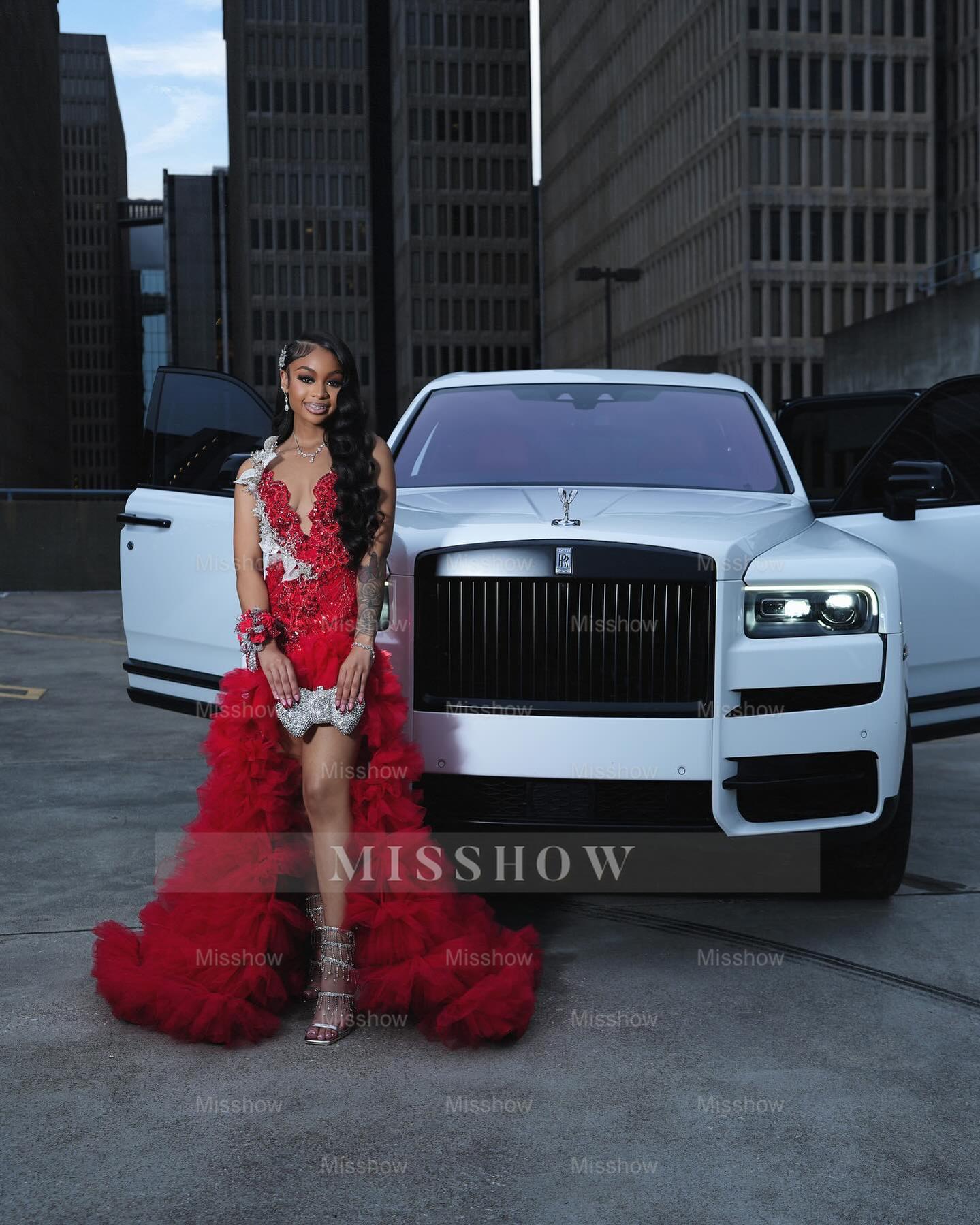 Attractive Long A-line Red Sleeveless Appliques Beaded Prom Dress with Slit