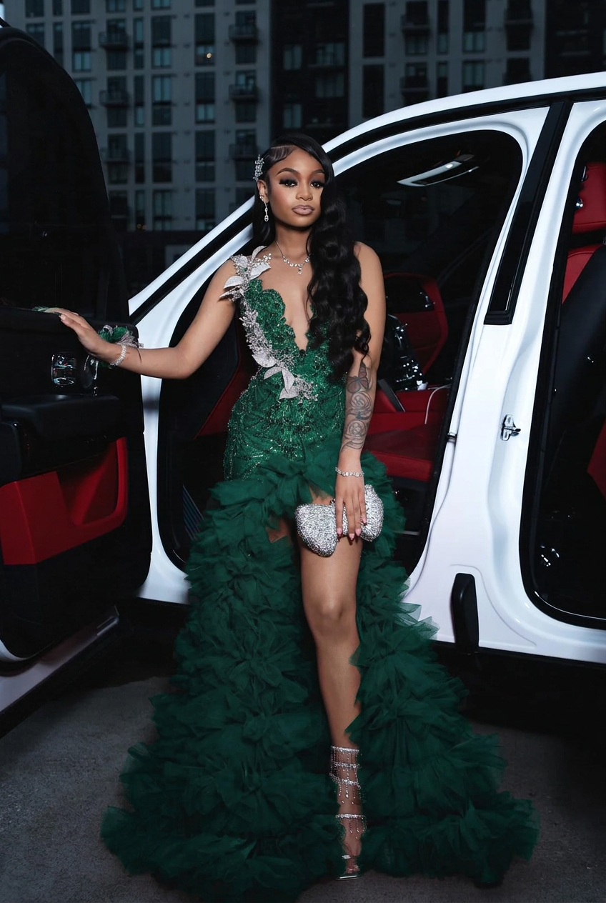 Dark green scoop split-front A-line prom dress