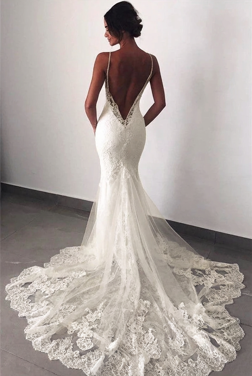 Ivory v-neck lace mermaid wedding dress