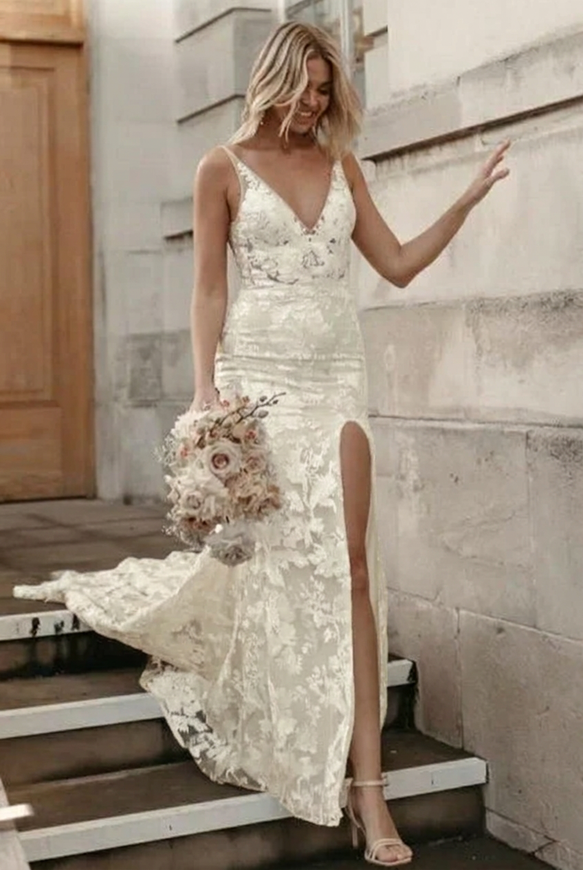 Ivory v-neck applique mermaid wedding dress